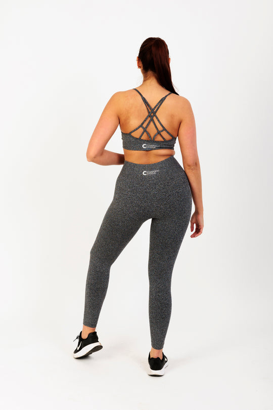 Crisscross Back Seamless Sports Bra in Dark Grey