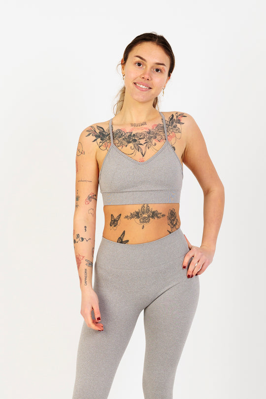 Crisscross Back Seamless Sports Bra in Grey