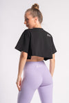 Black crop top for women with short sleeves, suitable for everyday wear