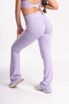 Women's flared yoga pants - high-waist, stretchy, and perfect for yoga